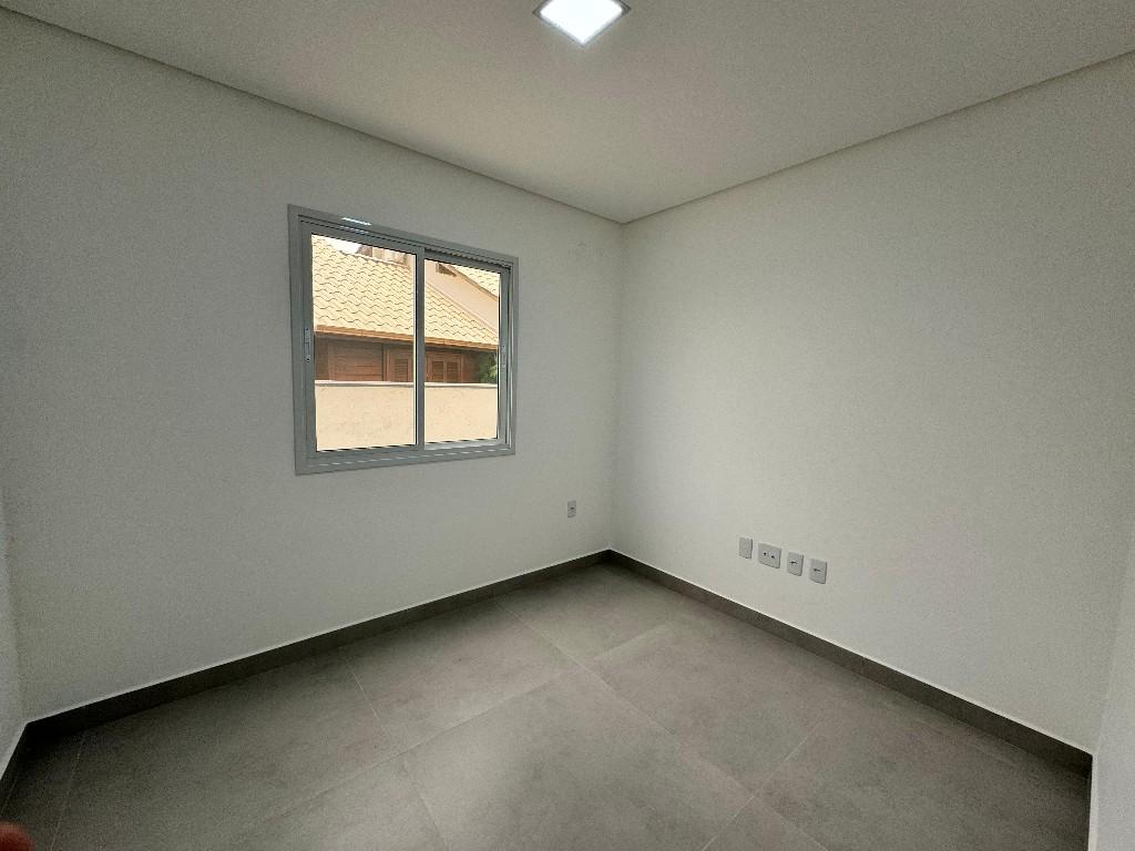 Apartamento em Ponta do Papagaio, Palhoça. 4 quartos, 99m². Imagem 13 de 17